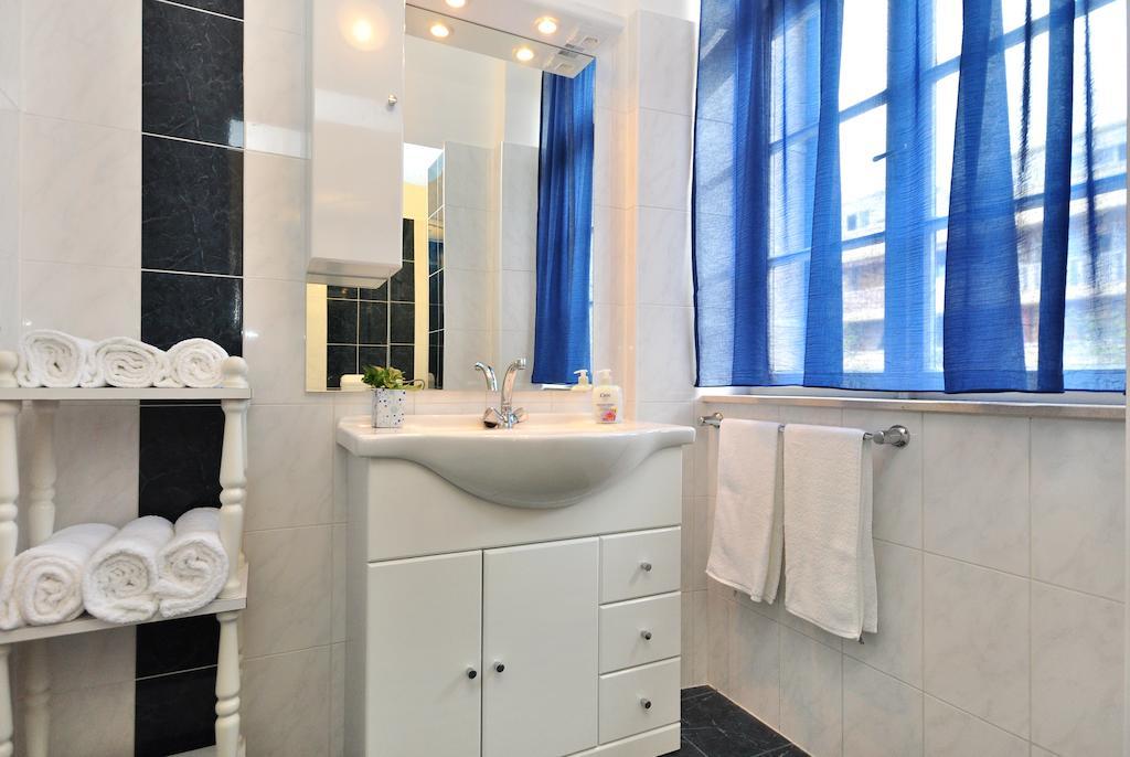 Apartament Anamarija-bacvice Split